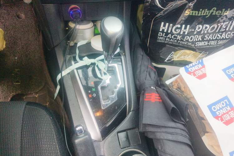 Used Toyota Levin 2014 1.6G CVT Elite Edition Gear Lever