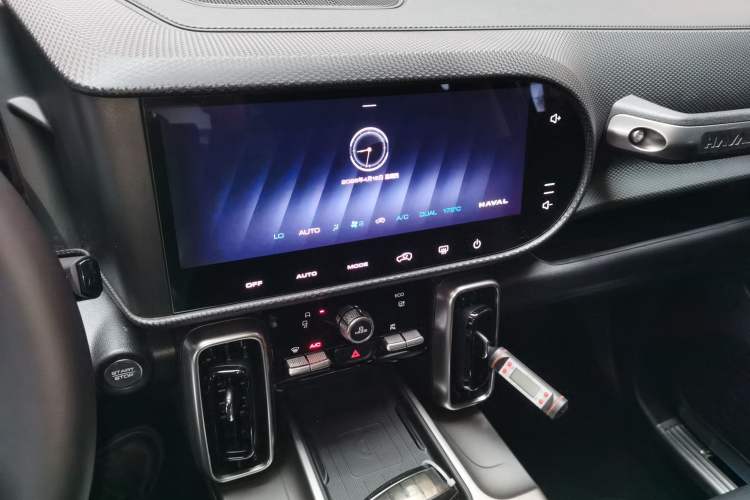 Used Haval DARGO 2024 1.5T DCT Border Collie Edition Audio And AC Panel