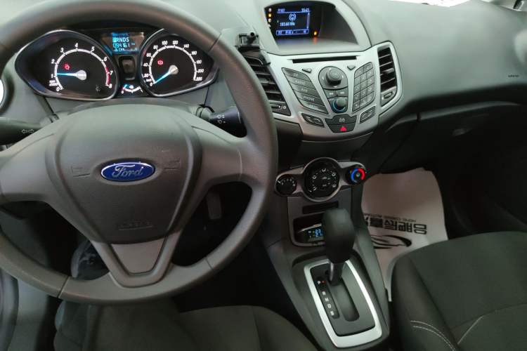 Used Ford Fiesta 2013 Hatchback 1.5L Automatic Fashion Edition