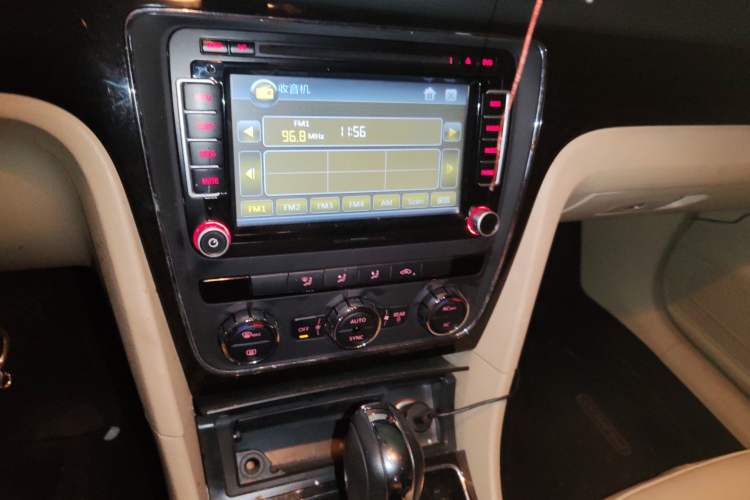 Used Volkswagen Passat 2011 1.8TSI Automatic Prestige Edition