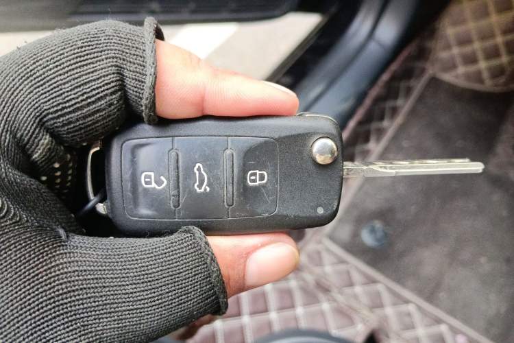 Used Volkswagen Lavida 2019 Lavida Start 1.5L Automatic Trendy Version China VI Standard Vehicle Key