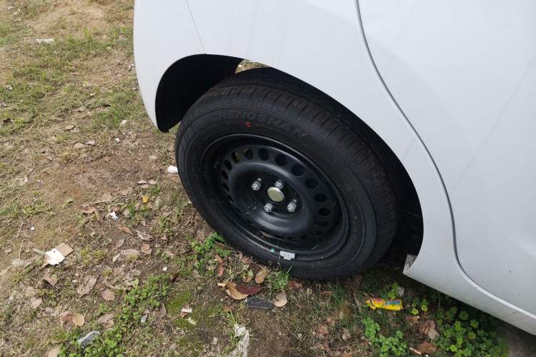 Used JMEV Xiao Qilin 2024 201km Comfort Version