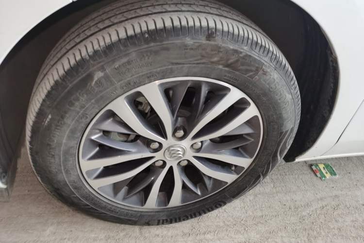 Used Buick GL8 2018 ES 28T Luxury Model China VI Standard Left Front Wheel Hub