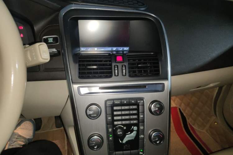 Used Volvo XC60 2012 T5 Comfort Edition
