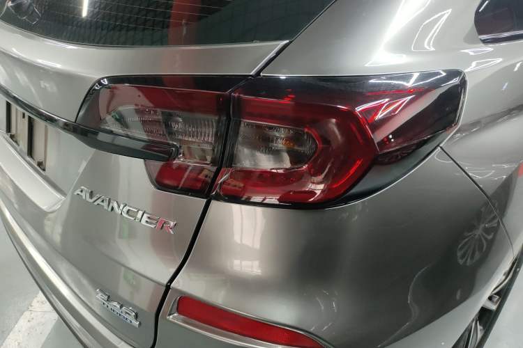 Used Honda Avancier 2017 240TURBO Two-Wheel Drive Luxury Edition
