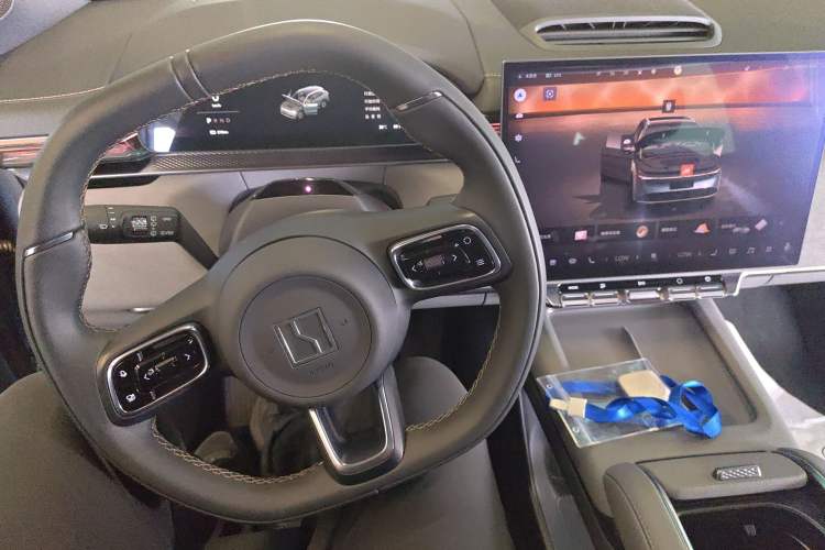 Used Zeekr 7X 2025 75 kWh Rear-Wheel Drive Intelligent Driving Version
