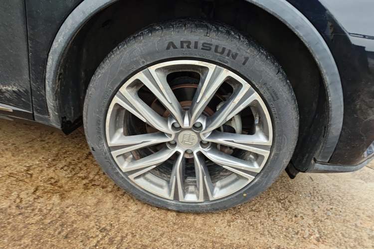 Used BYD Tang 2019 2.0T Automatic SmartConnect Luxury 7-Seater China VI Standard
