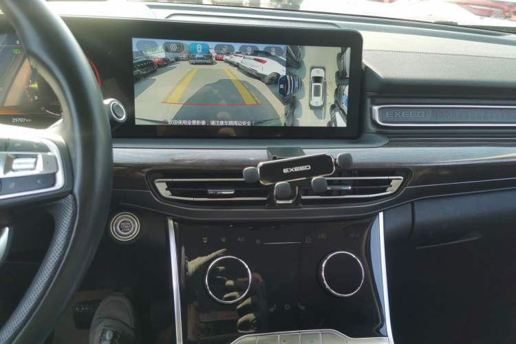 Used EXEED Lanyue 2021 390T Two-Wheel Drive Starry Edition
