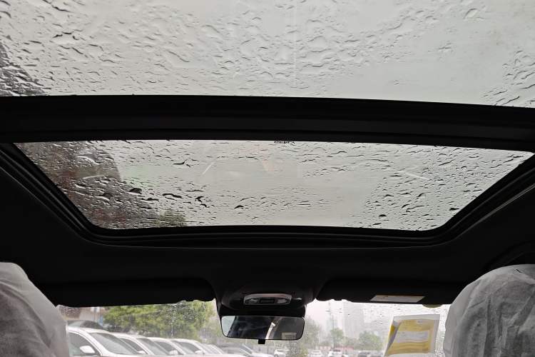 Used Geely Auto Preface 2025 Dongfang Yao 1.5TD Kunlun Edition Headliner