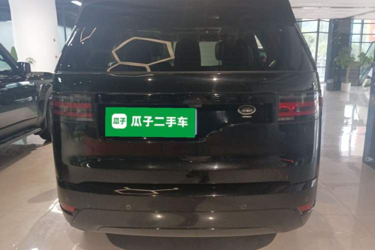 Used Land Rover Discovery 2021 360 PS R-Dynamic SE Rear