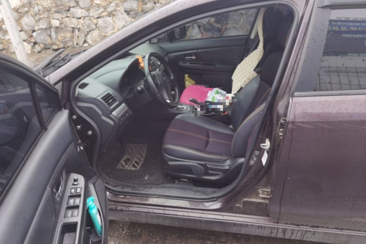 Used Subaru XV 2012 2.0i Comfort Edition