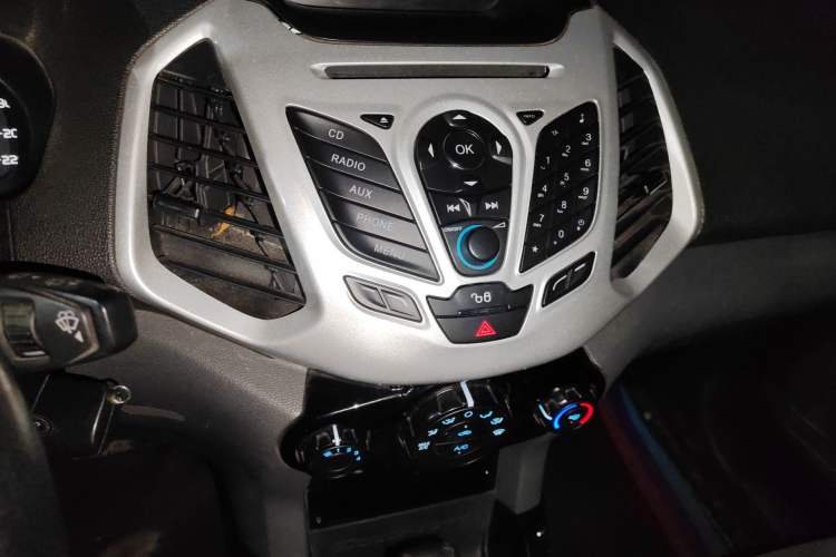 Used Ford EcoSport 2013 1.5L Automatic Fashion Model