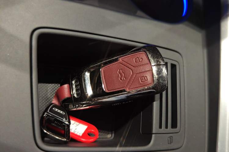 Used Audi A4L 2020 40 TFSI Fashion Dynamic Model