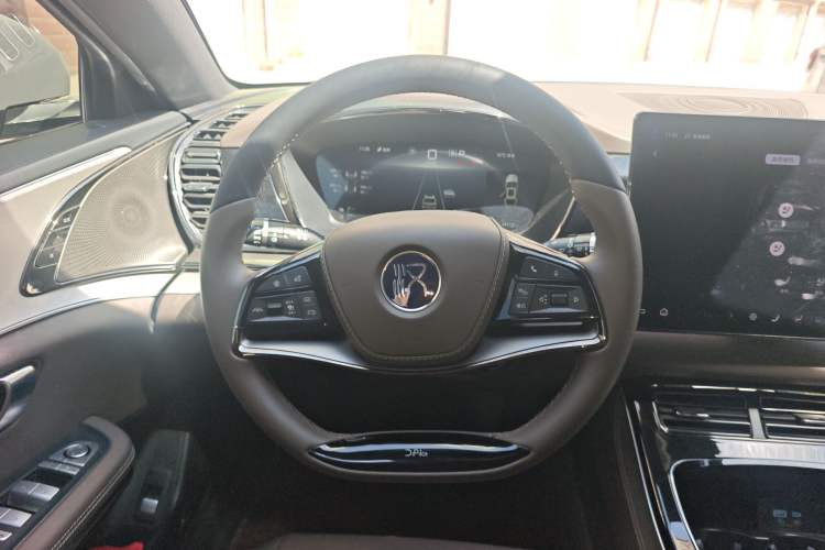 Used BYD Han 2025 DM-i 125KM Elite Model
