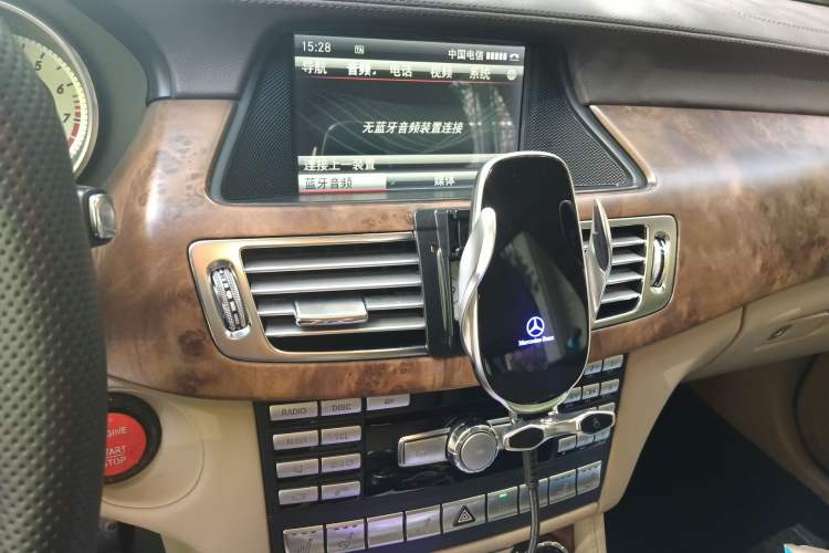 Used Mercedes-Benz CLS 2013 CLS 350 Shooting Brake Fashion Edition Audio And AC Panel