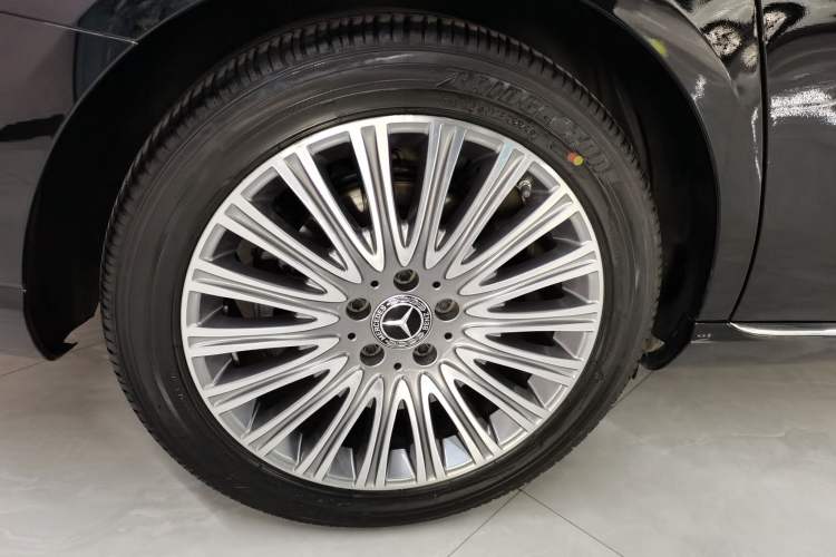 Used Mercedes-Benz E-Class 2022 Revised Version E 300 L Luxury Edition