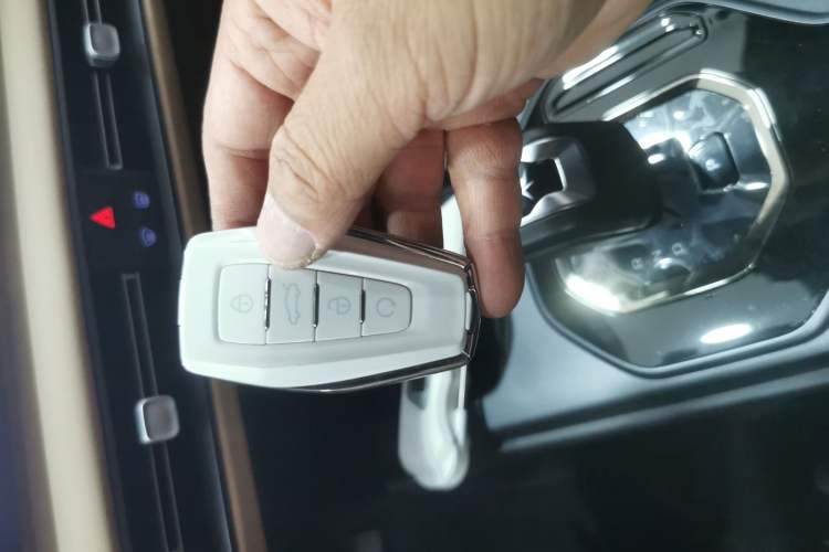 Used Geely Auto icon 2025 Linglong 1.5TD Ruyi Edition Vehicle Key