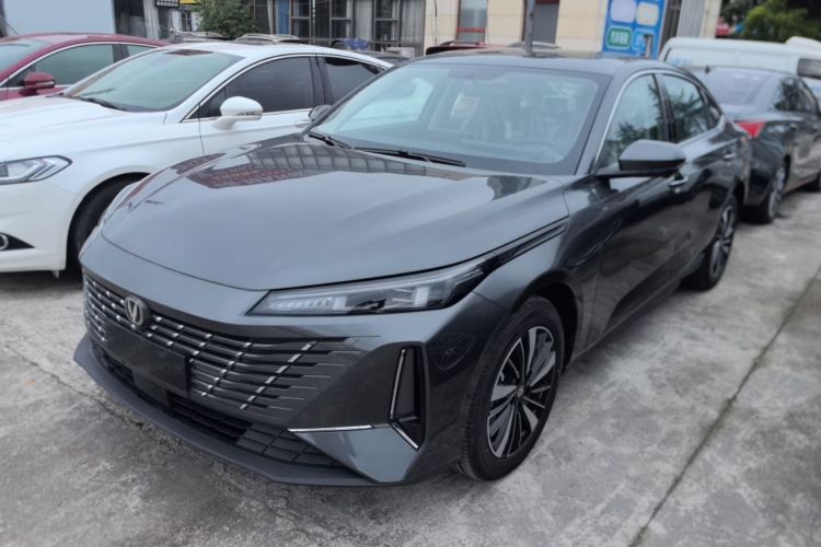 Used CHANGAN Eado PHEV 2025 Smart New Blue Whale 145KM Battleship Edition