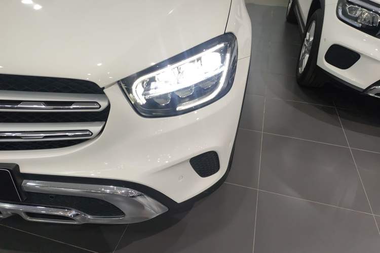 Used Mercedes-Benz GLC 2020 Facelifted GLC 260 L 4MATIC Dynamic Edition
