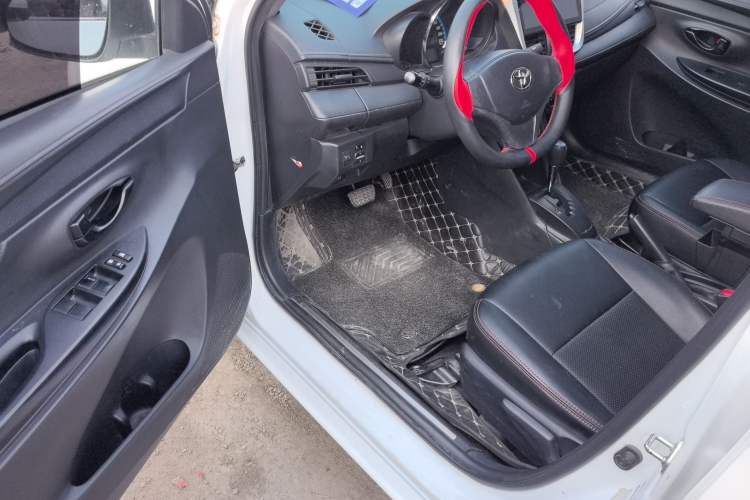 Used Toyota YARiS L Zhi Xuan 2016 Revised 1.5E CVT Charming Edition