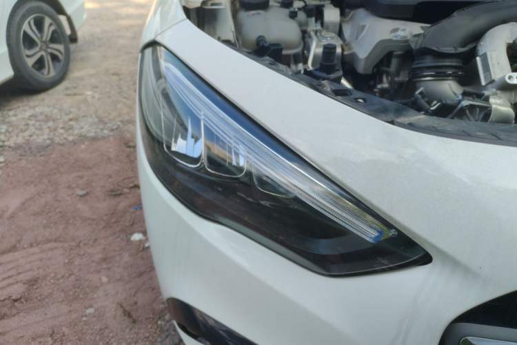 Used Mercedes-Benz GLA 2024 GLA 220 Right Front Headlight