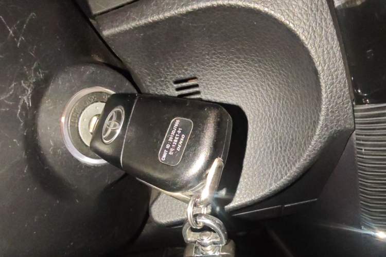 Used Toyota Corolla 2017 1.2T CVT GL-i Leather Edition
