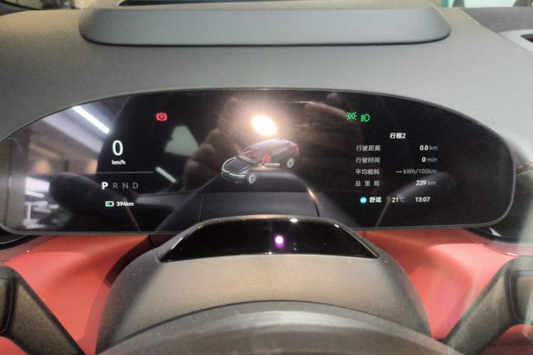 Used Zeekr 007GT 2025 Long-Range Rear-Wheel Drive Intelligent Driving Version 100 kWh Instrument Cluster