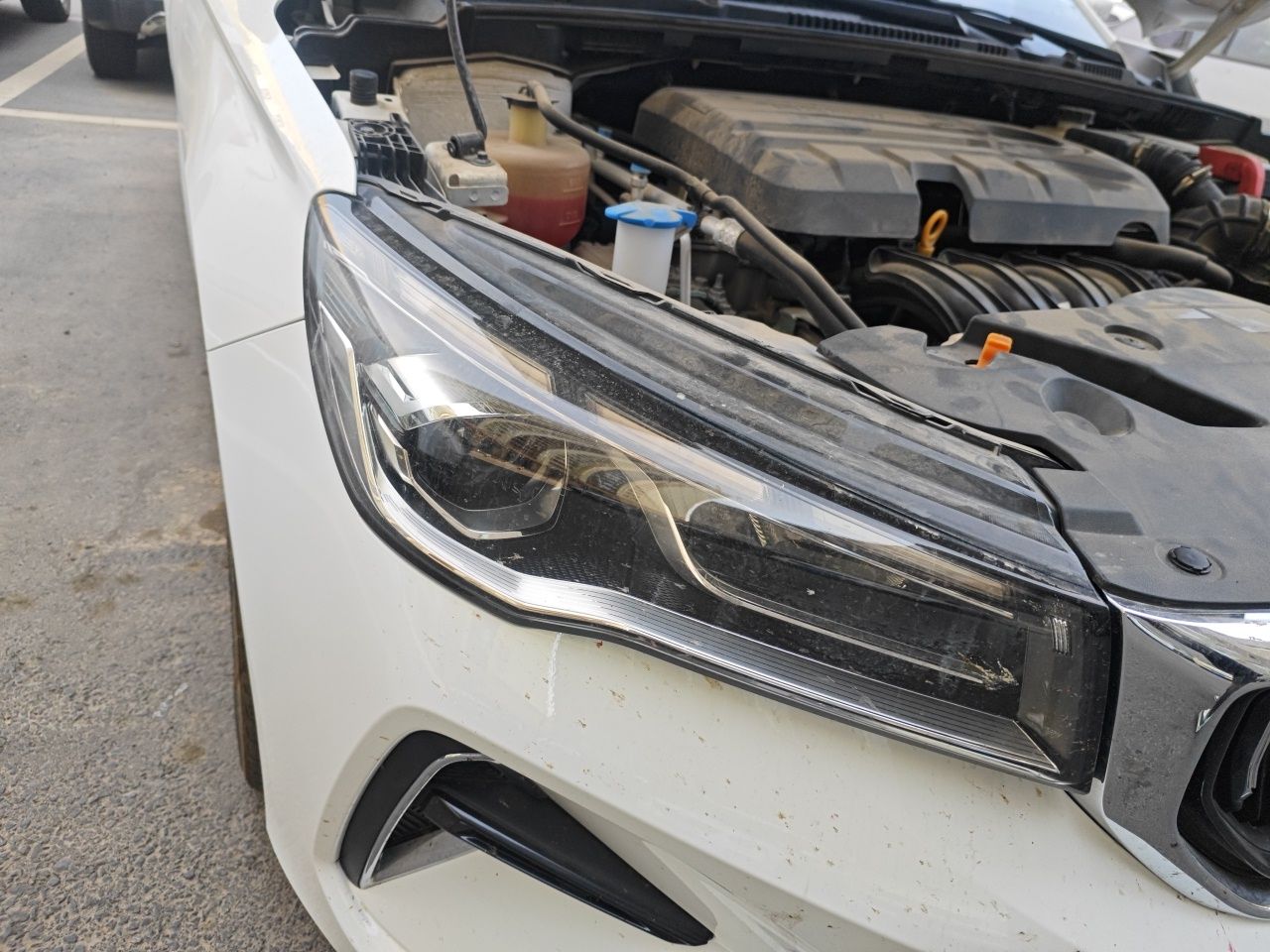 Geely Auto Emgrand 2022 4th Generation 1.5L CVT Luxury Model - Premium — снимка 7