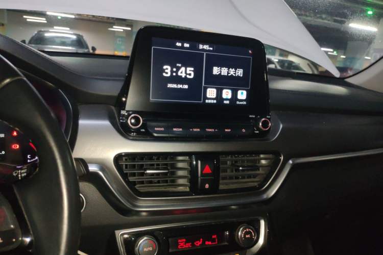 Used Kia Sportage R 2018 2.0L Automatic Smart Luxury Version China V Standard Audio And AC Panel