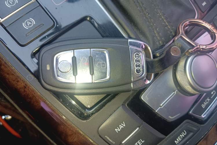 Used Audi A6L 2012 TFSI Comfort Model