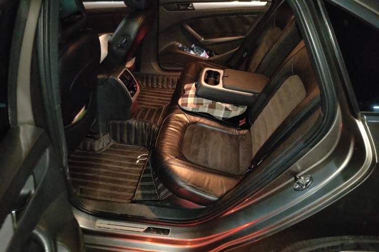 Used Volkswagen Passat 2011 2.0 TSI DSG Ultimate Edition