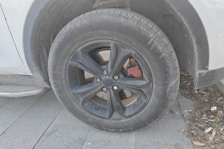 Used Land Rover Discovery Sport 2016 2.0T S Right Front Wheel Hub