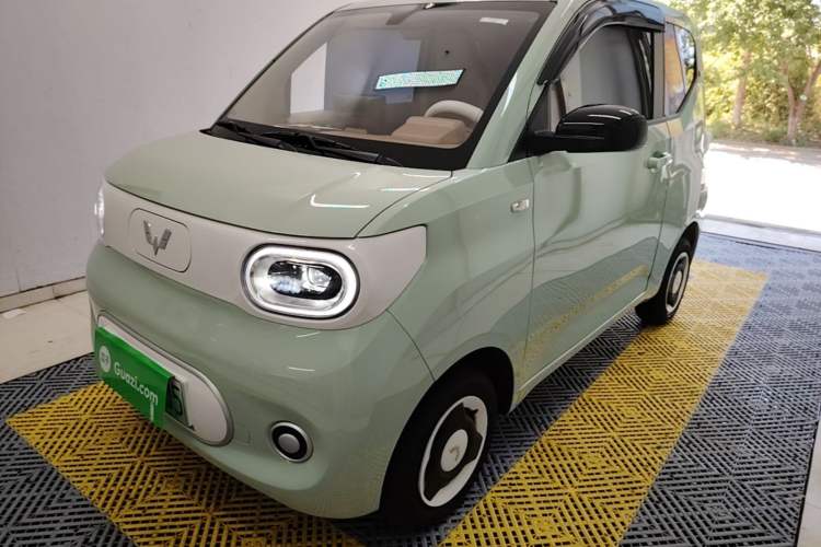 Used Wuling Hongguang MINIEV 2024 3rd Generation 215km Youth Edition