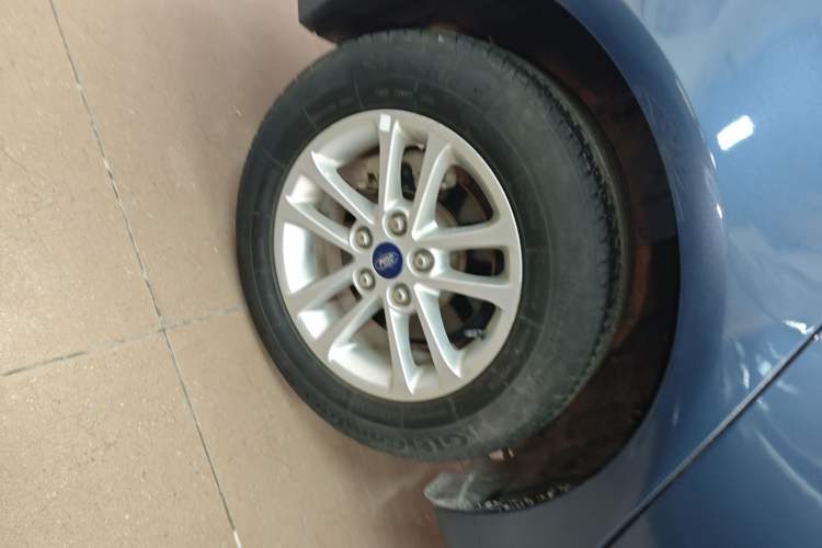 Used Ford Escort 2019 Revised 1.5L Automatic ZhiXiang Version (Tire Pressure Monitoring) China VI Standard