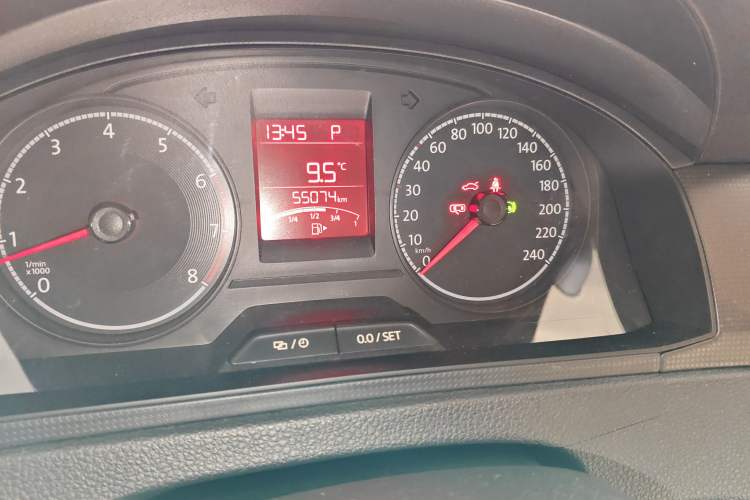 Used Volkswagen Santana 2016 1.6L Automatic Fashion Edition
