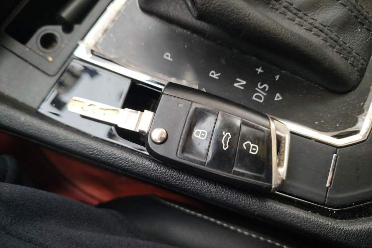 Used Volkswagen Lamando 2018 280TSI DSG Comfort Edition Vehicle Key