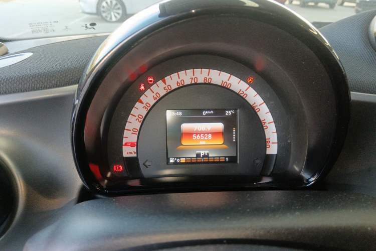 Used smart forfour 2016 1.0L 52 kW Passion Edition