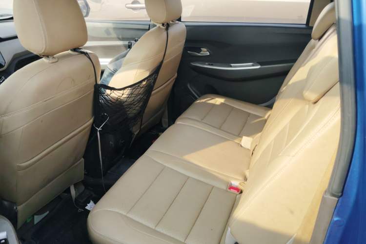 Used Wuling Hongguang 2019 1.5L S Comfort Edition China VI LAR
