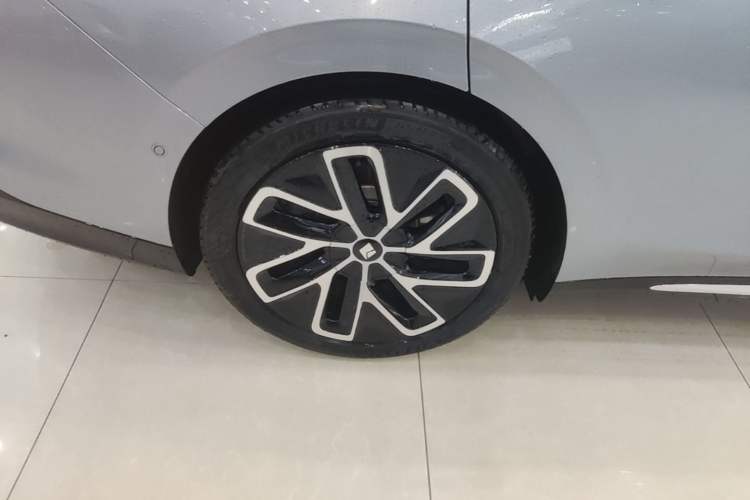Used Baojun Enjoy 2025 All-Electric 600km Luxury Edition