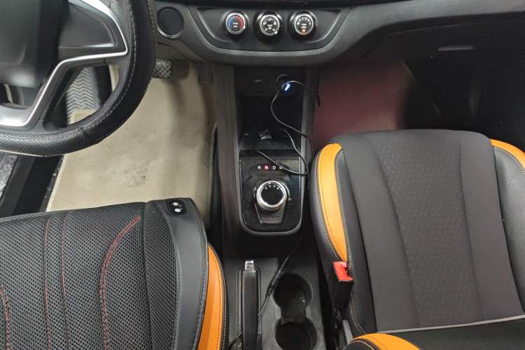 Used Baojun 310 2017 1.5L Automatic Fashion Model