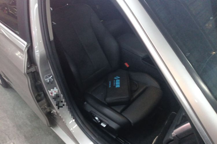 Used BMW 3 Series 2019 320Li Fashion Model
