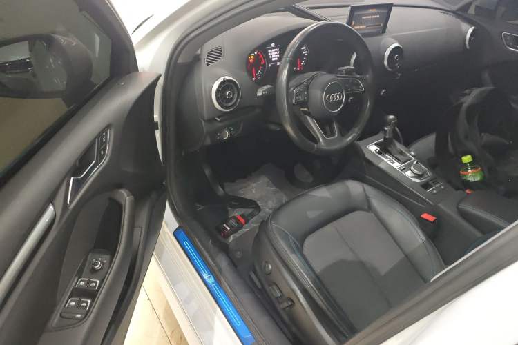 Used Audi A3 2019 Limousine 35 TFSI Fashion Edition China V standard
