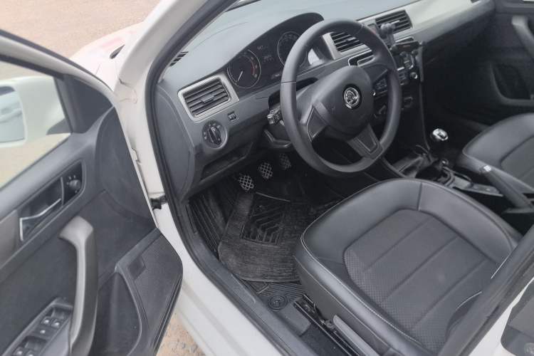 Used Skoda Rapid Spaceback 2016 1.6L Manual Trend Edition