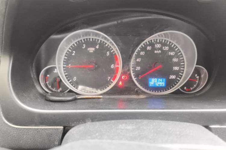 Used HYOSOW H2 2016 H2E 1.5L Classic Model BJ415A
