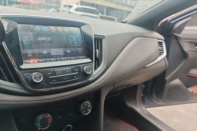 Used Chevrolet Monza 2019 RS 330T Automatic Comfort Edition China VI Standard Audio And AC Panel