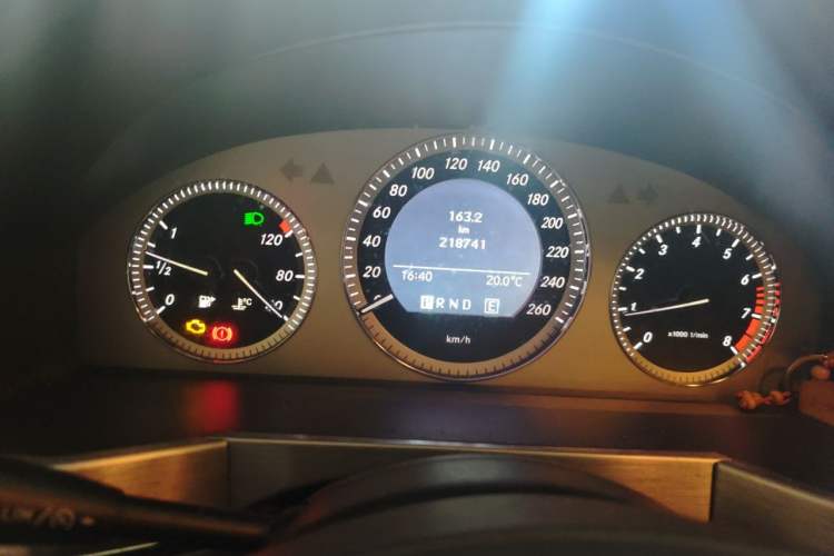 Used Mercedes-Benz GLK-Class 2011 GLK 300 4MATIC Dynamic Model
