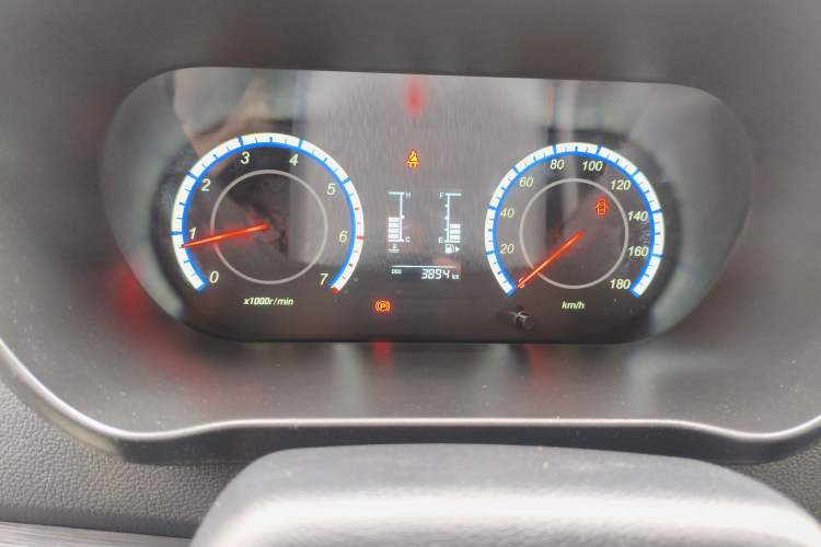 Used Chana Ruixing M60 2023 1.5L GDI Basic Model Passenger Vehicle 6/7 Seats
