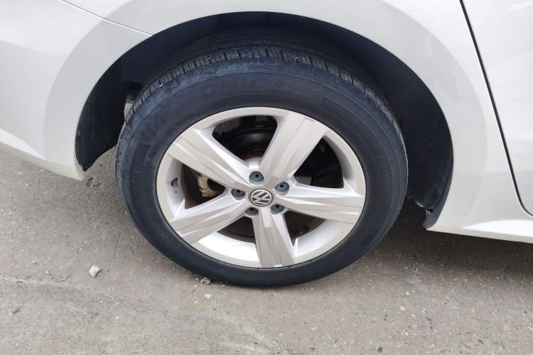 Used Volkswagen Gran Lavida 2017 1.6L Automatic Fashion Edition