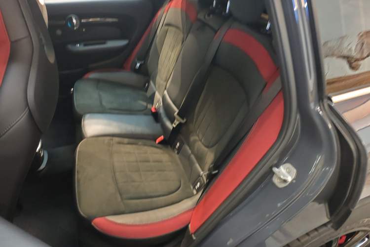 Used MINI JCW CLUBMAN 2017 2.0T JOHN COOPER WORKS Geek
