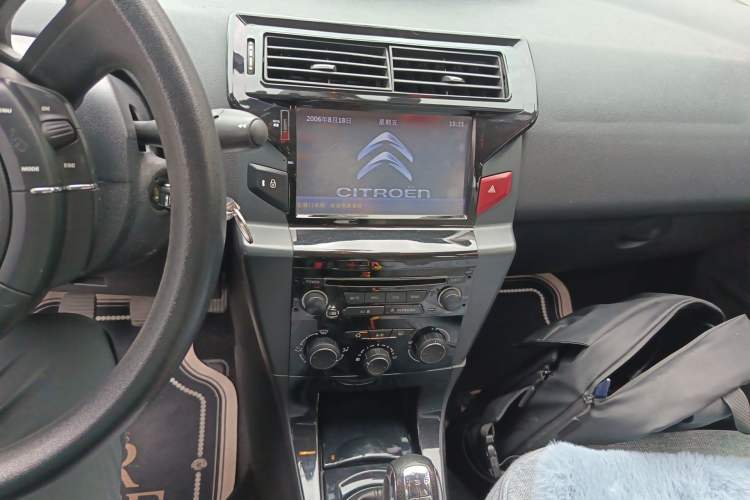 Used Citroen C-Quatre 2014 1.6L Manual Car Connectivity Edition Audio And AC Panel